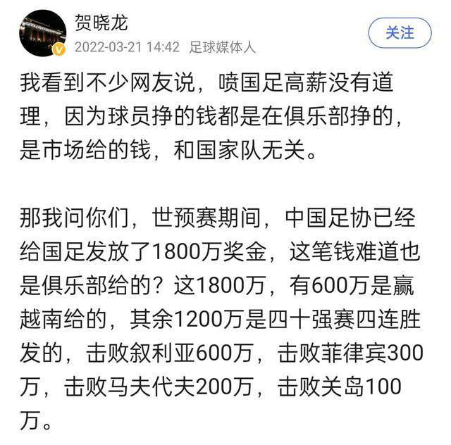 她经常骑着摩托车打击对手，拥有着超高水品的驾驶能力，并擅长辩论，通晓各种法律知识